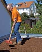 Ausbringung Systemerde